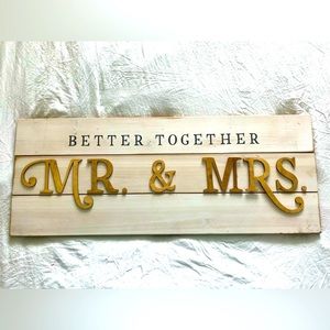 Mr and Mrs wood sign
